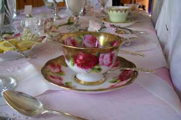 Rose Petal Teacup