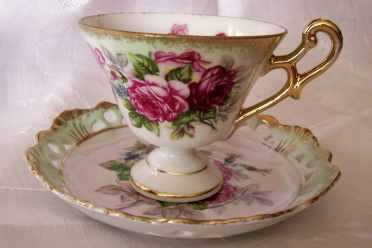 Fine Victorian Tea Cup